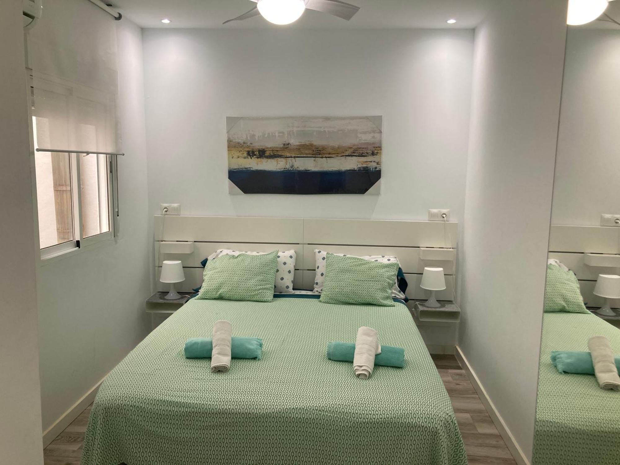Apartamento Moderno Junto Al Mar Apartment Vinaros Bagian luar foto